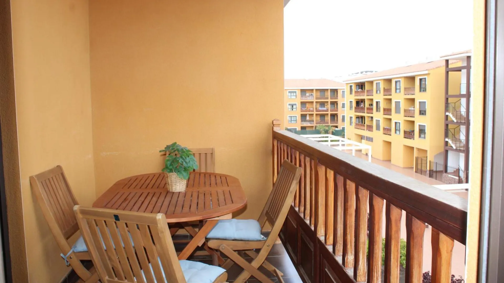 Beautiful Apartment With Pool In Palm Mar  パルム・マール